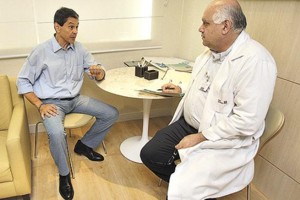 O pivô da Ação 470 (Mensalão), Roberto Jefferson (PTB) está com câncer no pâncreas - A confirmação foi feita nesta quarta-feira roberto jefferson com mdico